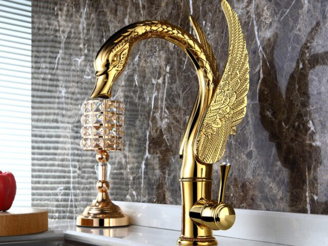 High-End Bathroom Design: How to Create a Luxurious Bathroom Space for Luxury Homes